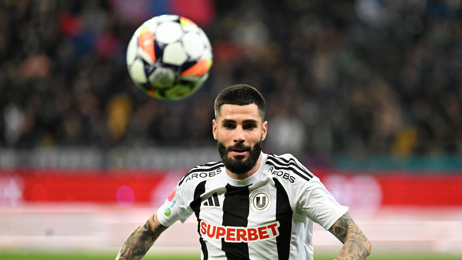 Radu Boboc a plecat de la "U" Cluj! Fundaşul lateral şi-a găsit deja un nou angajament şi a semnat pe trei sezoane | UPDATE