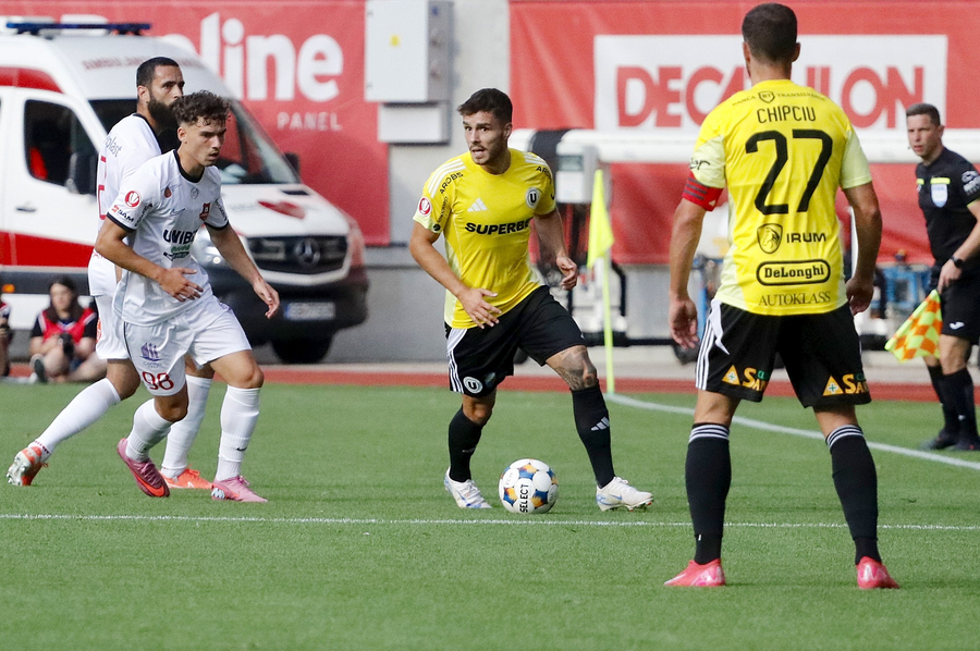 Suspiciuni uriaşe în direct, după Hermannstadt - „U” Cluj 2-2: „Spune ceva limbajul ăsta al corpului” | VIDEO EXCLUSIV