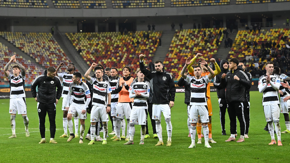Inedit! Un jucător de la "U" Cluj îşi vopseşte părul alb-negru dacă echipa câştigă Cupa României