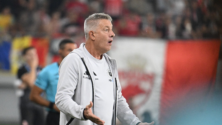 VIDEO | ”M-a înjurat un nenorocit!” Cristiano Bergodi şi-a explicat ieşirea nervoasă din finalul meciului cu Dinamo