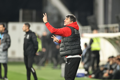 VIDEO | Adrian Mihalcea nu poate savura primul succes ca antrenor contra celor de la FCSB. ”M-a dat peste cap”