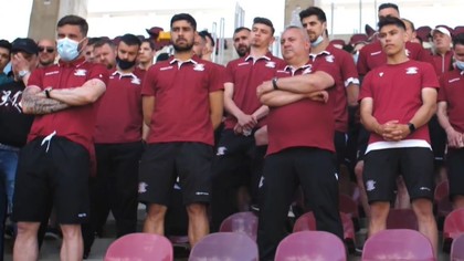 VIDEO | Fanii Rapidului pun presiune înaintea meciurilor decisive pentru promovare. Liderul galeriei, discurs în faţa jucătorilor, pe noul stadion. "Aşteptăm de la voi personalitate, atitudine"