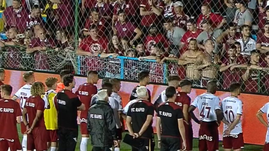 VIDEO | Jucătorii de la Rapid, băgaţi în sedinţă de suporteri, imediat după eşecul de la Voluntari