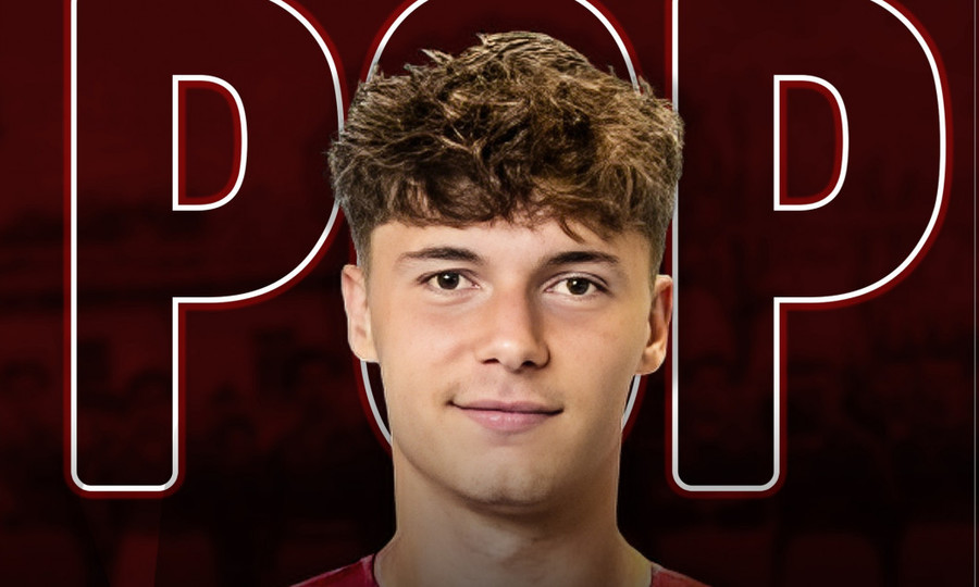 Rapid termină în forţă perioada de mercato. Rareş Pop, prezentat oficial