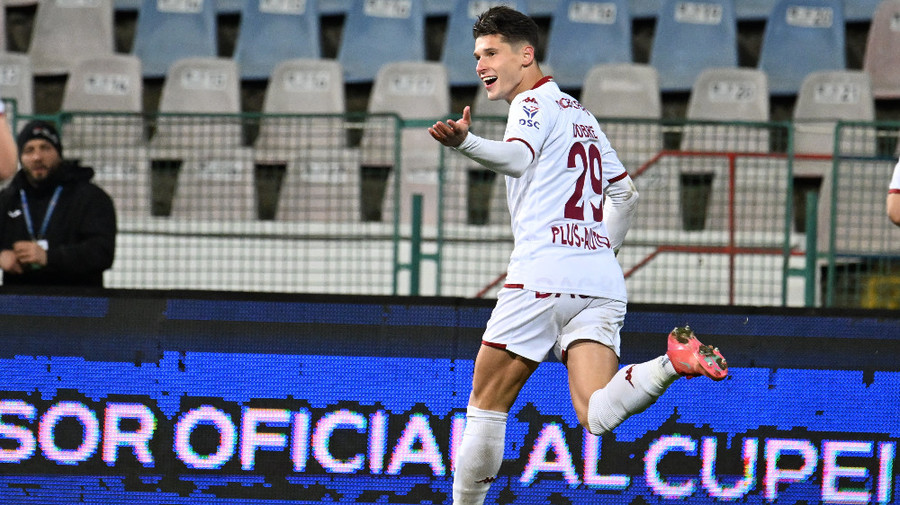 VIDEO | ”Puşcărie de mingi”. Alex Dobre, interviu de colecţie