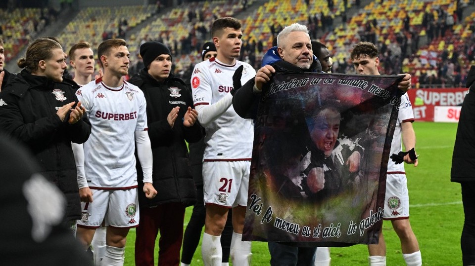 //i0.1616.ro/media/581/3142/38244/22013277/1/dinamo-bucuresti-rapid-bucuresti-superliga-superbet-22-12-2024-1.jpg
