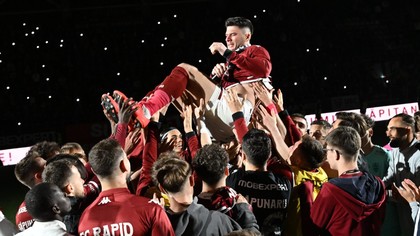 Scandalul cu „alcoolul din vestiar” face victime la Rapid! Au avut deja loc primele două plecări din Giuleşti! Ce se întâmplă cu Cristi Săpunaru, actorul principal al acestor tensiuni