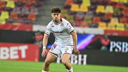 Andrei Borza poate pleca de la Rapid în această vară! Două cluburi importante îl vor pe fundaşul român: „Mai mult de patru milioane" | EXCLUSIV