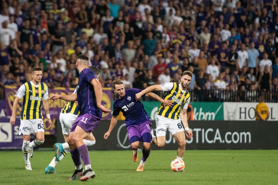 Rapid, aproape de un nou transfer! Giuleştenii forţează aducerea mijlocaşului dorit de Costel Gâlcă