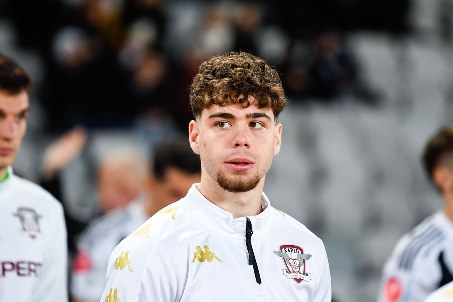 A fost făcut anunţul despre transferul lui Andrei Borza! Fundaşul Rapidului, la un pas să fie coleg cu Cristiano Ronaldo şi Sadio Mane: „2 milioane de dolari pe an”