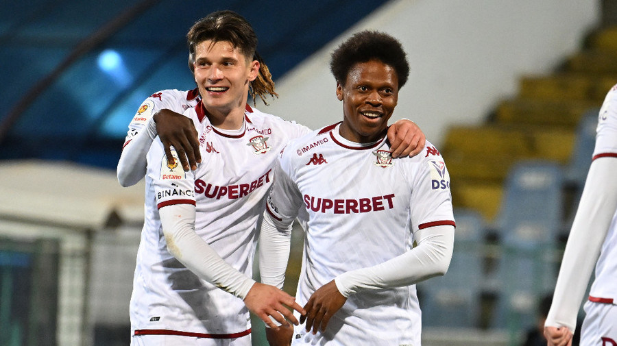 Ce s-a ales de Clinton N'Jie la 4 luni după plecarea de la Rapid!