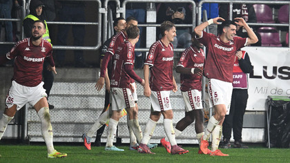 Pierdere mare pentru Rapid! Un jucător de bază s-a accidentat şi ratează derby-ul cu CFR Cluj
