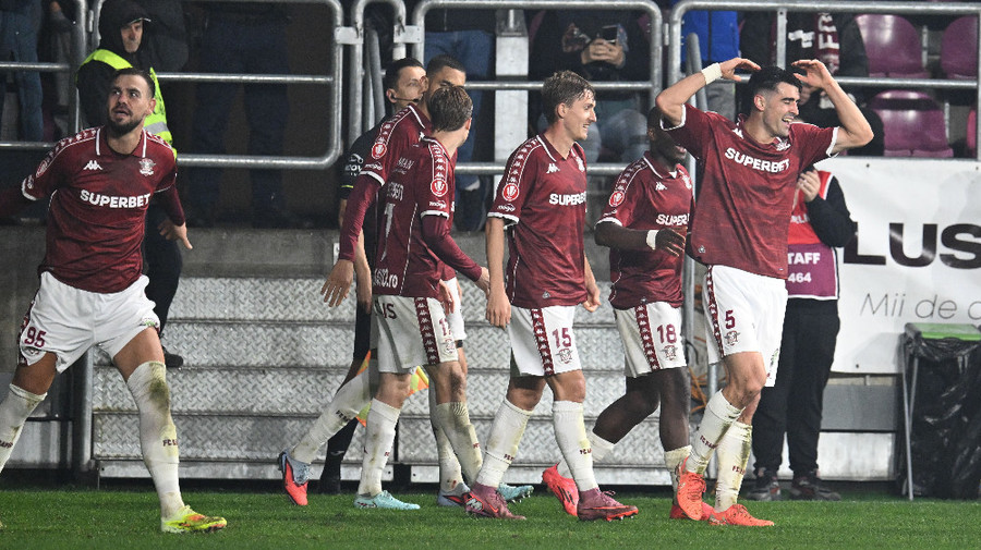 Pierdere mare pentru Rapid! Un jucător de bază s-a accidentat şi ratează derby-ul cu CFR Cluj
