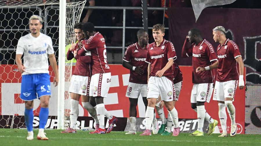 Primul jucător pe picior de plecare de la Rapid: "Mă aşteptam la mai mult de la el" | EXCLUSIV