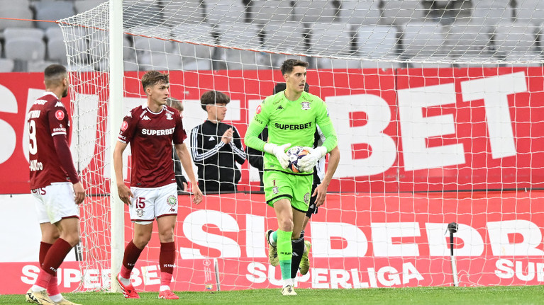 Stolz şi-a găsit echipă după revenirea la Genoa de la Rapid! Cu cine s-a înţeles portarul