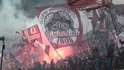 Scandal în toată regula la Rapid! Peluza Nord a declarat război total conducerii din Giuleşti! Decizie fără precedent luată de galerie pentru primul meci al anului