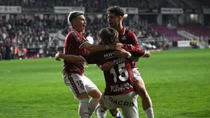 Fostul atacant de la Rapid i-a "mitraliat" pe elevii lui Gâlcă, după eşecul cu "U" Cluj: "Nu îmi explic. În felul ăsta nu ai cum să speri la titlu" | VIDEO EXCLUSIV