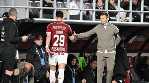 VIDEO | Alex Dobre, implicat într-un nou moment tensionat după ce a fost schimbat de Gâlcă! Prima reacţie a căpitanului din Giuleşti: " Se dă doar ce vor ei pentru a-mi face rău"