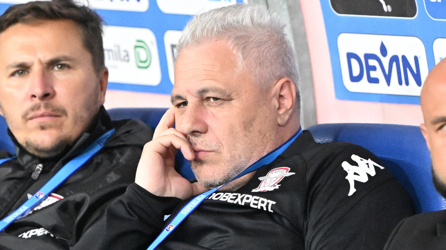 Marius Şumudică a intervenit în conflictul dintre Alex Dobre şi Costel Gâlcă: "Ştiu foarte bine ce se întâmplă în interior"