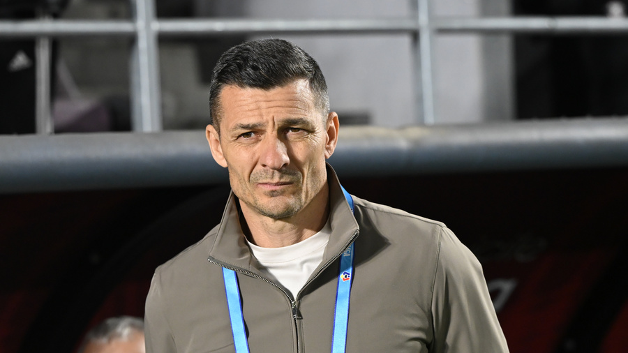 E gata! Rapid a făcut anunţul oficial despre viitorul lui Costel Gâlcă