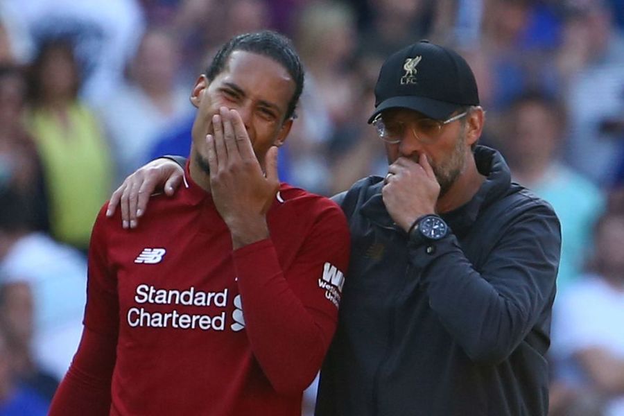 Klopp, declaraţie comică după accidentarea lui Van Dijk. „Îl vom aştepta aşa cum o soţie bună îşi aşteaptă soţul aflat la închisoare"