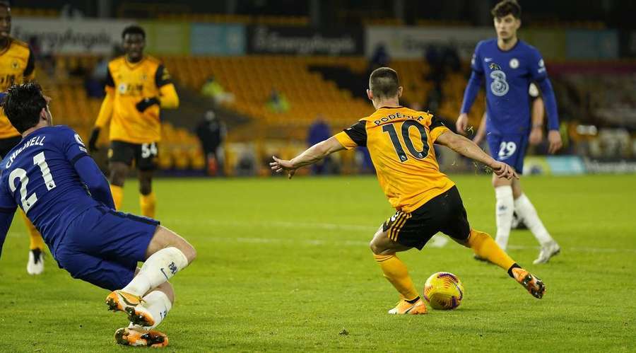 Chelsea a condus cu 1-0, dar a pierdut meciul de la Wolverhampton, în minutul 90+5