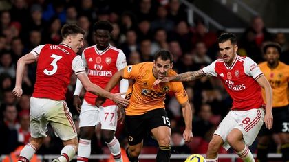 Măsuri radicale în Premier League. Un club le interzice jucătorilor să meargă la cumpărături în supermarketuri 