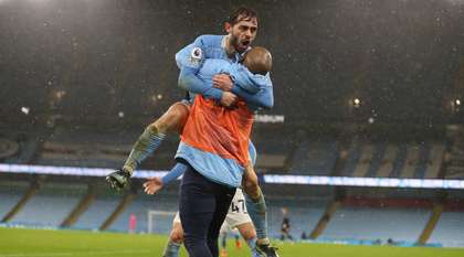 Manchester City devine lider provizoriu în Premier League, după victoria cu Aston Villa