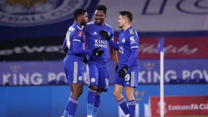 Leicester urcă pe locul secund în Premier League, după ce s-a impus dramatic cu Brighton