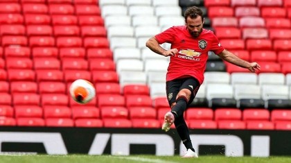 Juan Mata şi-a prelungit contractul cu Manchester United! Detaliile înţelegerii