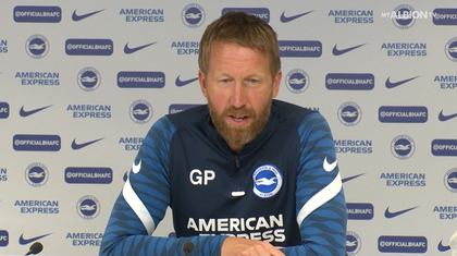 Tehnicianul echipei Brighton, căruia i-a murit un membru al familiei din cauza covid-19, îi îndeamnă pe fotbalişti să se vaccineze
