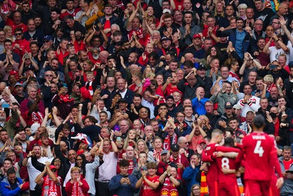 Liverpool, victorie fără emoţii cu Burnley, scor 2-0. VIDEO | "You will never walk alone" s-a auzit pe Anfield după 528 de zile