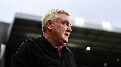 Newcastle l-a demis pe Steve Bruce. Şeicii au o listă de înlocuitori ce conţine antrenori de top