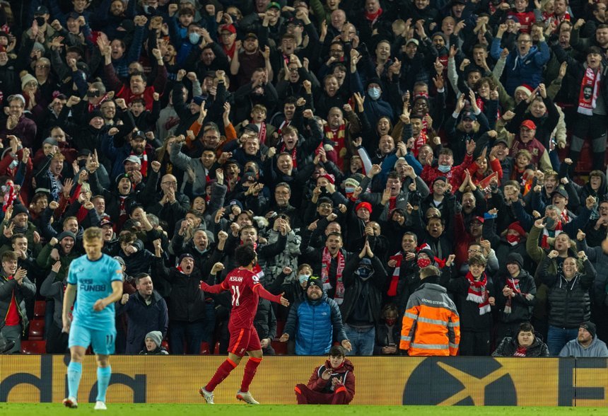 Premier League | Liverpool a învins Newcastle, Chelsea s-a încurcat pe teren propriu cu Everton. Cum arată lupta pentru titlu