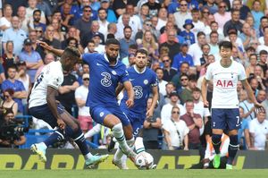 VIDEO | Chelsea - Tottenham 2-2. Harry Kane a salvat un punct în minutul 90+6! Tuchel şi Conte, aproape de bătaie în două rânduri
