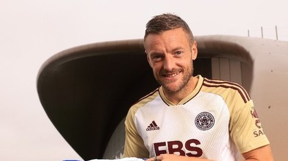 Jamie Vardy şi-a prelungit contractul cu Leicester City până în 2024