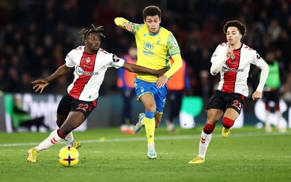 Victorie pentru Nottingham Forrest în faţa lui Southampton cu 1-0. West Ham United a remizat 2-2, în deplasare la Leeds 