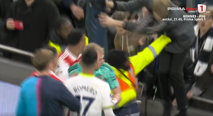 VIDEO | Incident reprobabil în finalul derby-ului Tottenham - Arsenal: un fan a coborât din tribună şi a lovit un jucător!