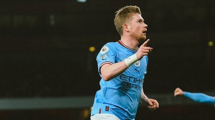 Federaţia Engleză a deschis o anchetă după ce asupra lui Kevin de Bruyne s-au aruncat obiecte din tribune la meciul cu Arsenal