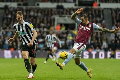 VIDEO ǀ Aston Villa face cel mai bun meci al sezonului şi se impune categoric în faţa lui Newcastle