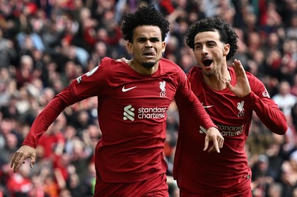 VIDEO | Spectacol la superlativ în Premier League! Liverpool câştigă cu 4-3 în faţa lui Tottenham, după ce fuseseră egalaţi în prelungiri
