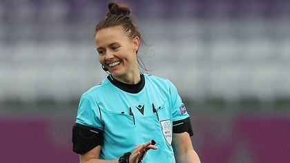 Rebecca Welch, prima femeie care va arbitra un meci din Premier League