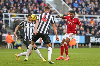 VIDEO | Boxing Day a început cu o surpriză! Newcastle a pierdut acasă cu Nottingham