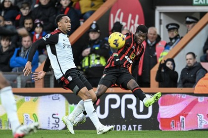 VIDEO | Bournemouth trece de Fulham şi se apropie de un loc de cupă europeană. Luton câştigă derby-ul suferinţei cu Sheffield