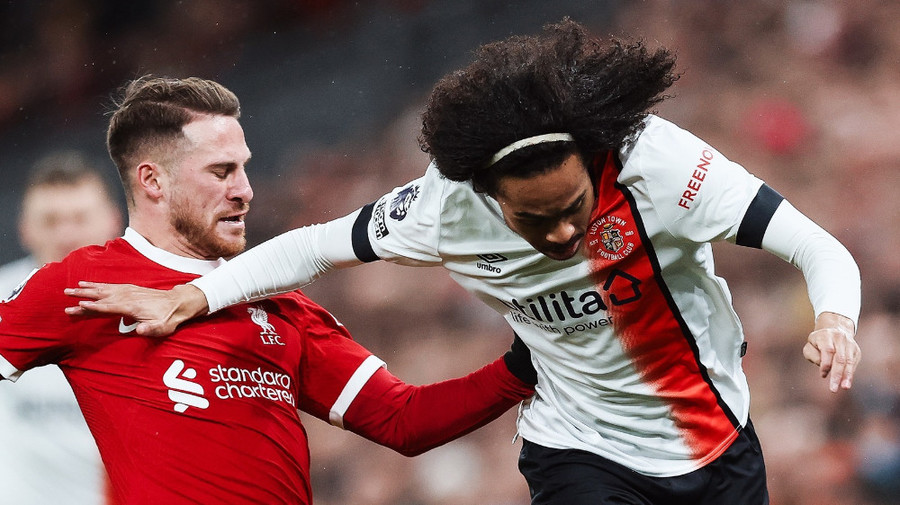 VIDEO | Liverpool - Luton 4-1. ”Cormoranii” au fost conduşi la pauză, apoi s-au descătuşat