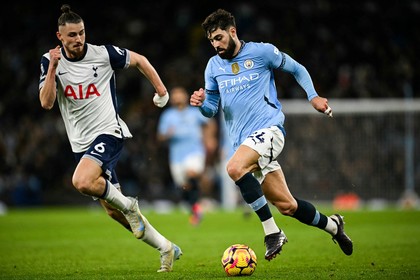 VIDEO | Tottenham se impune categoric pe terenul lui Manchester City! Radu Drăguşin, integralist pe „Etihad Stadium” 