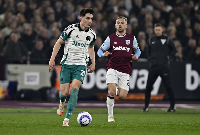 VIDEO | West Ham United – Newcastle 0-1. ”Coţofenele” se apropie de podium