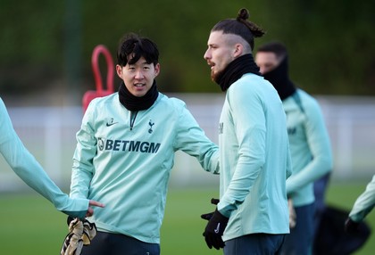 Chiar înainte de startul sezonului, şi-a anunţat plecarea de la Tottenham: „Plec de la acest club ca un bărbat, un bărbat foarte mândru”