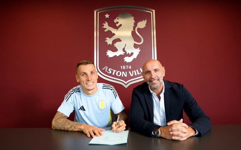 Lucas Digne şi-a prelungit contractul cu Aston Villa