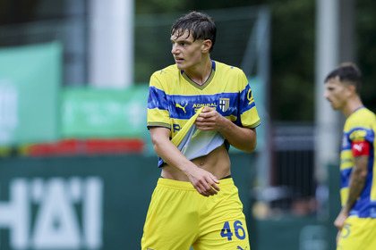 Giovanni Leoni, aproape de transferul în Premier League